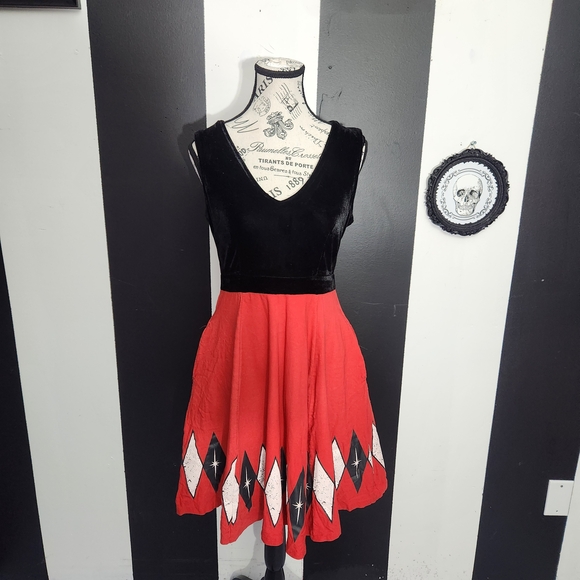Sourpuss Black Velvet Top with Red Diamond Skater Skirt - Picture 2 of 5